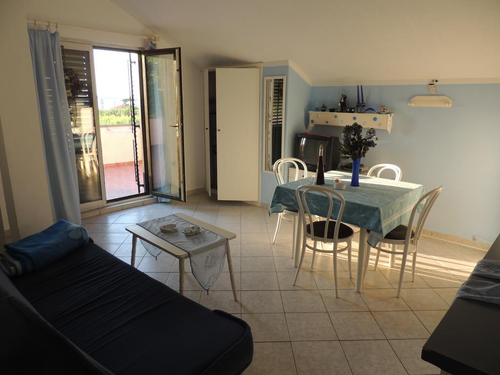 Apartmani Antonela&Andrej プリヴラカ エクステリア 写真